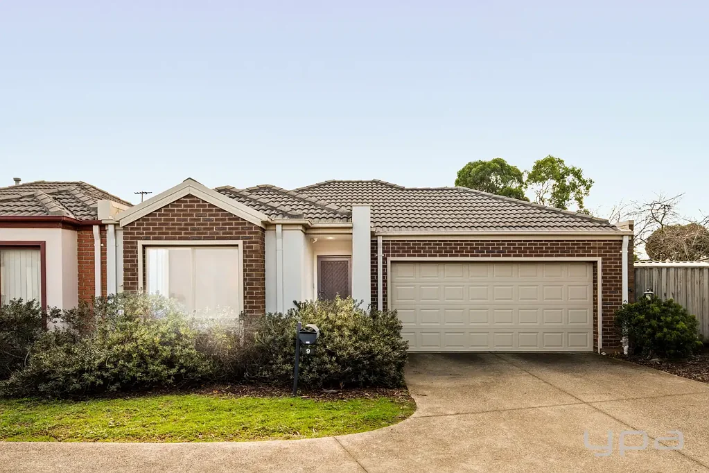 Werribee 3ห้องนอน PERFECT FIRST HOME OR FANTASTIC INVESTMENT OPPORTUNITY IN A SUPER CONVENIENT LOCATION!
