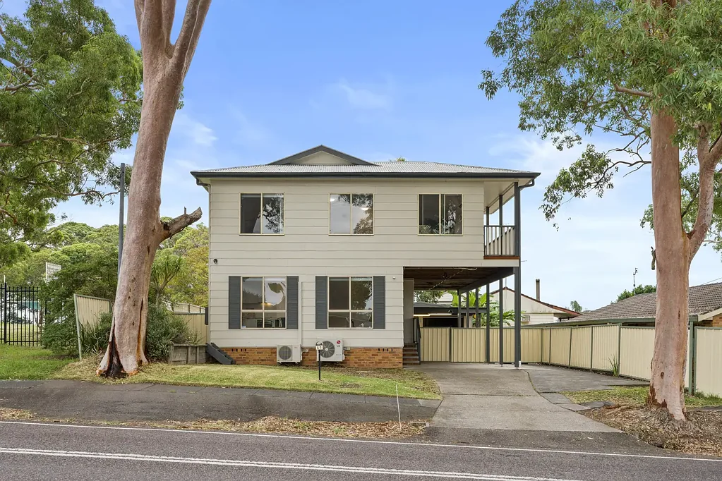 41 Vales Road, Mannering Park, NSW 2259
