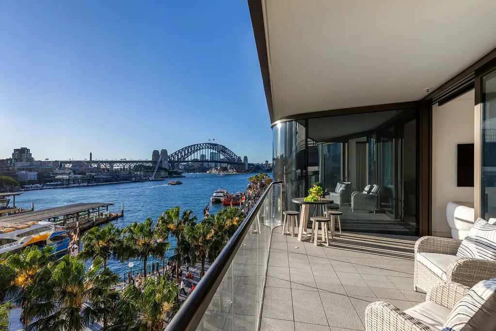 Sydney 1 Bedroom One of a Kind Luxury at Circular Quay