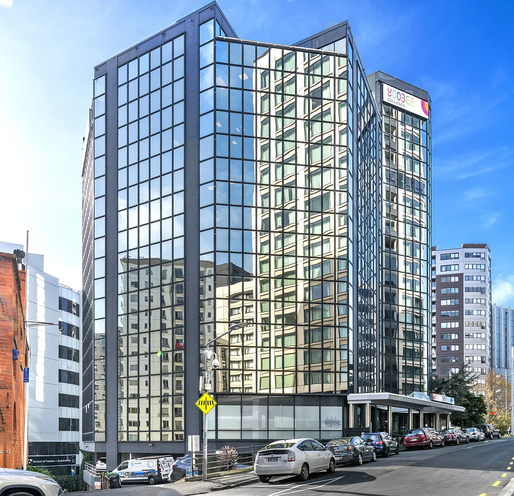 Auckland Central Flexible Top-Floor Office in CBD