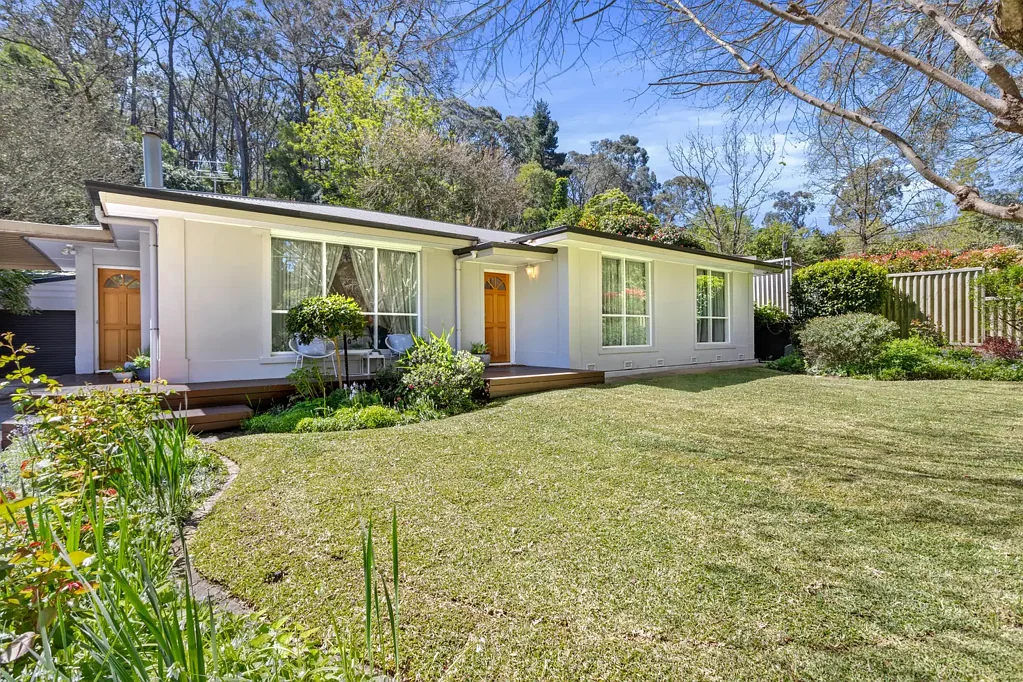 10 Cox Creek Road, Crafers, SA 5152