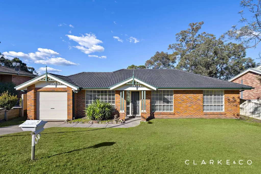 Rutherford 3Zimmer A RUTHERFORD OPPORTUNITY WITH PLENTY OF APPEAL!