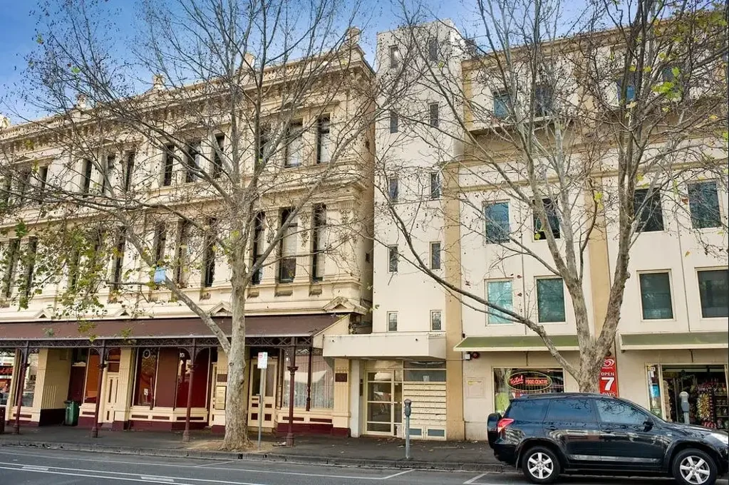 A great little pad to have in the inner-city.