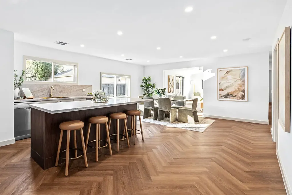 Boronia 5Zimmer The Brief: Character Charm, Designer Finish, Family Space. No Body Corp!