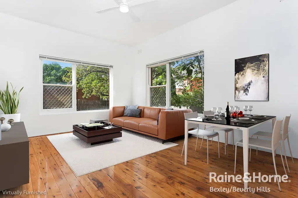 DEPOSIT TAKEN - Well Presented Two Bedroom Apartment- Close To All Amenities!