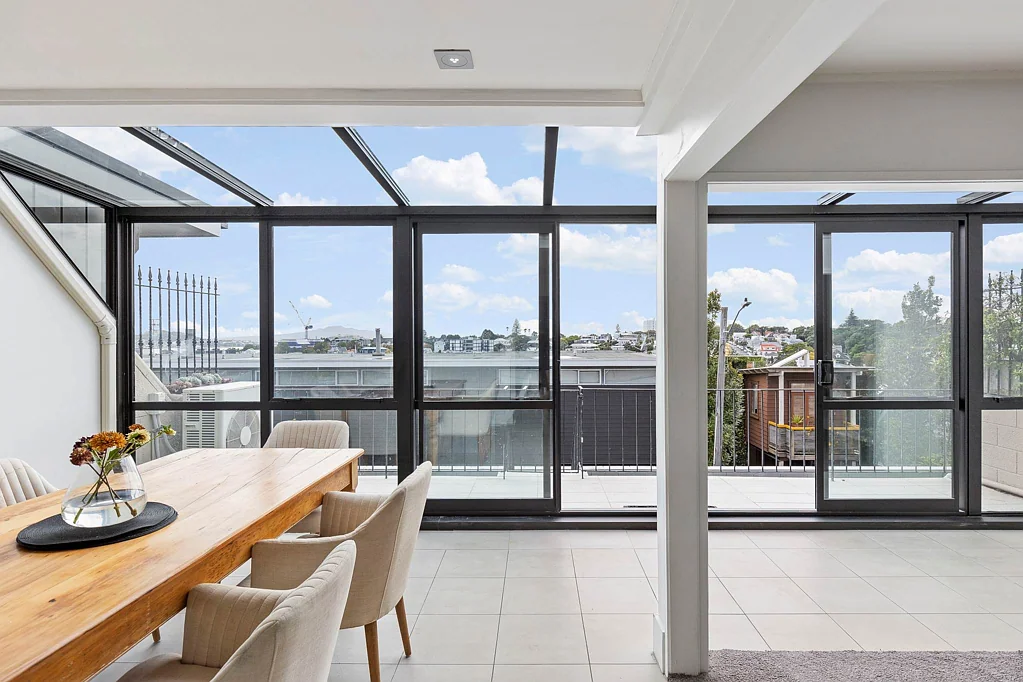 Parnell 2房  Harbour Views & Parnell Lifestyle –Boutique Living