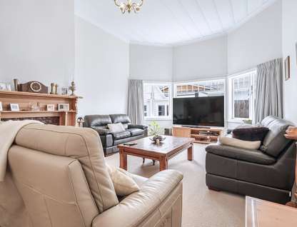9 Woodstock Road, Fairfield, Hamilton, Waikato, 4房, 3浴, 独立屋