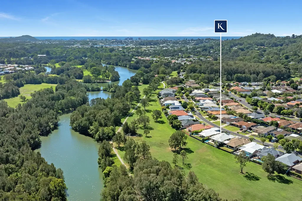 Elanora 4 Bedroom Renovated Single-level Family Living with Park and Water Views