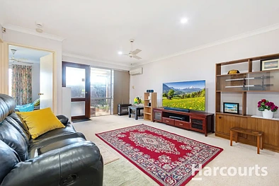 Heathridge 3Zimmer Perfect Starter in Sought After Heathridge!