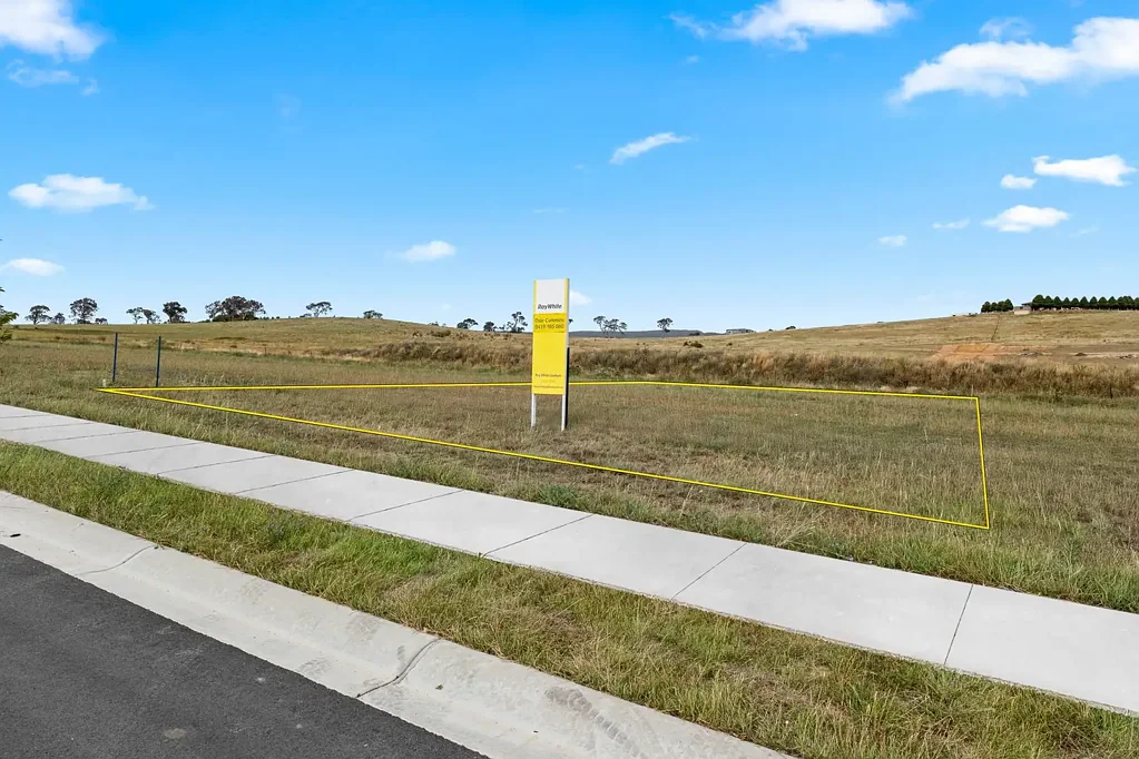 Goulburn Purchase two block of land side by side!