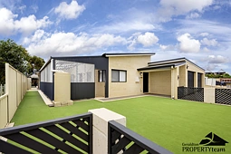 3 Beach View, Drummond Cove