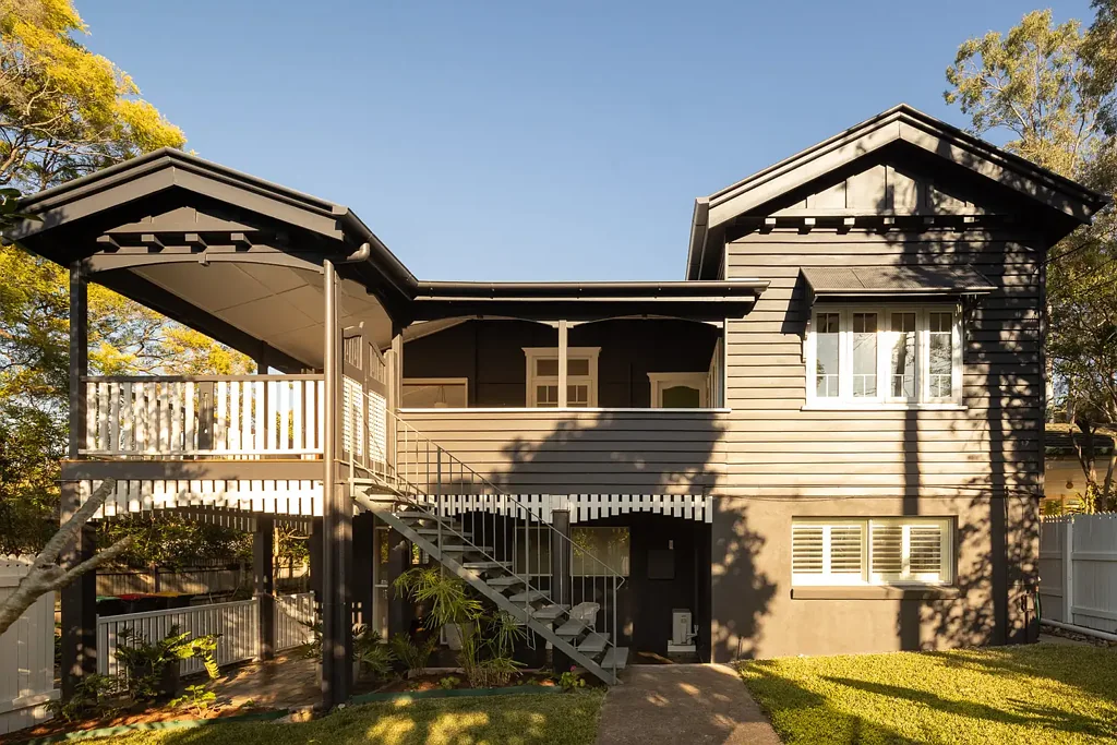 690 Waterworks Road, Ashgrove, QLD 4060