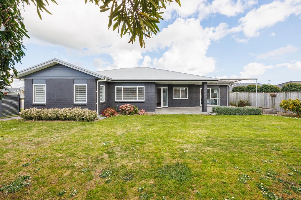Feilding 3Kwarto Cherry picked