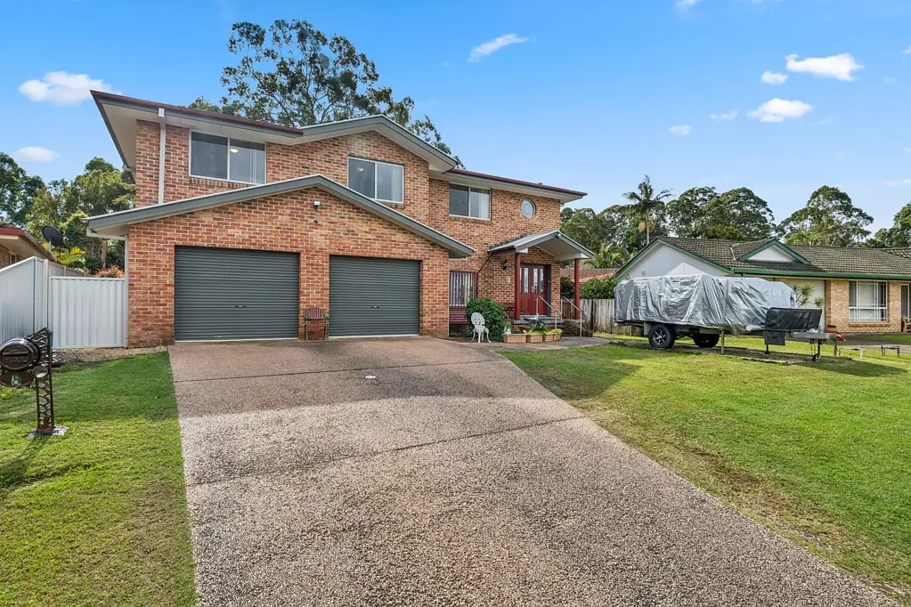 Coffs Harbour 4ਬੈੱਡਰੂਮ A Family Sanctuary Backing Reserve!