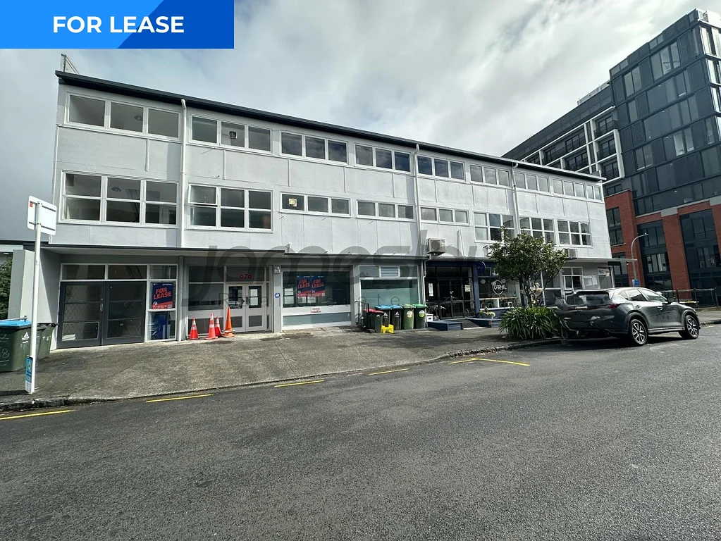 Eden Terrace Eden Terrace Retail/Showroom – For Lease !