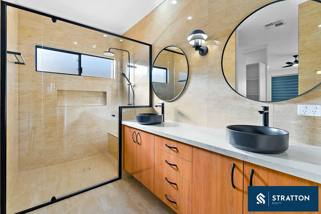 Canning Vale 4房  Parkside Prestige - A Landmark in Luxury - Brand New Family Perfection