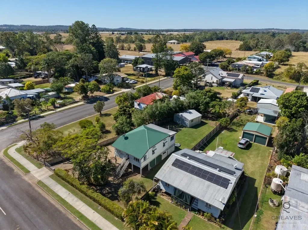 Wallaville 3 Bedroom Character, Space & Charm on a Quarter Acre