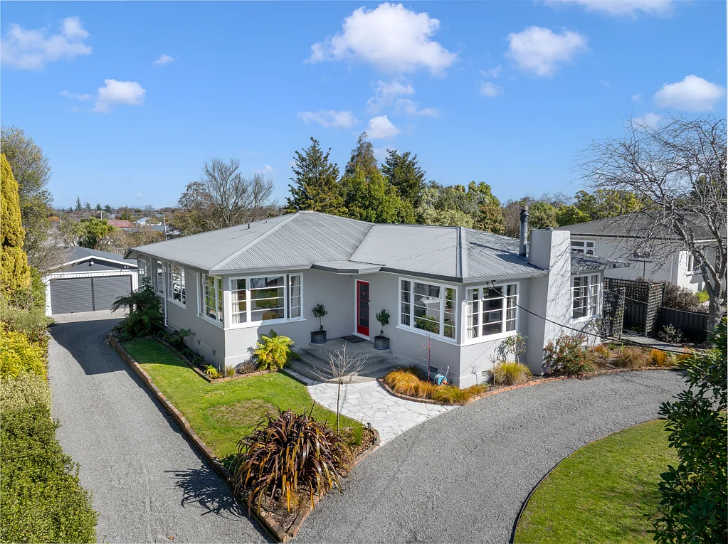 Masterton 4chambre Fifties Flair! (BEO $849,500)