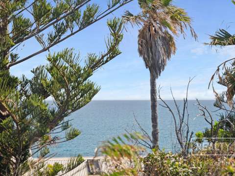 Trigg 5 Bedroom An Ocean of Potential