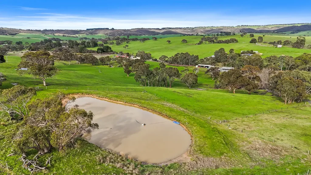 Back Valley 'Yaralie' - Prime rural lifestyle & agricultural opportunity on 200-acres (81ha).