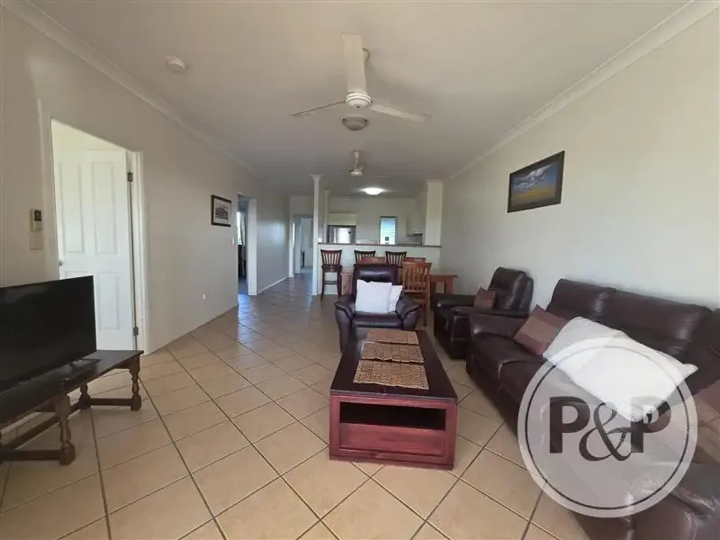 Fully Furnished Lakeside Living - Top Floor 3 Bedroom Unit