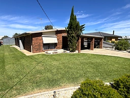 274 Henry Street, Deniliquin