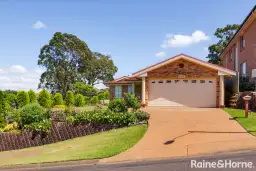 7 Robinia Grove, Garden Suburb