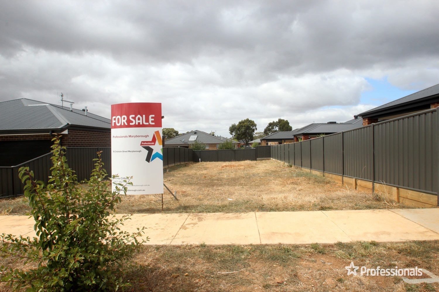 10 CHISHOLM ST, MARYBOROUGH VIC 3465, 0 Kuwarto, 0 Banyo, Section