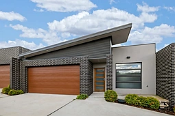 2/8 Mokoan Place, Duffy