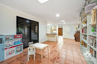 9 Meander Street, Warner, QLD 4500, 4 Bedrooms, 2 Bathrooms, House