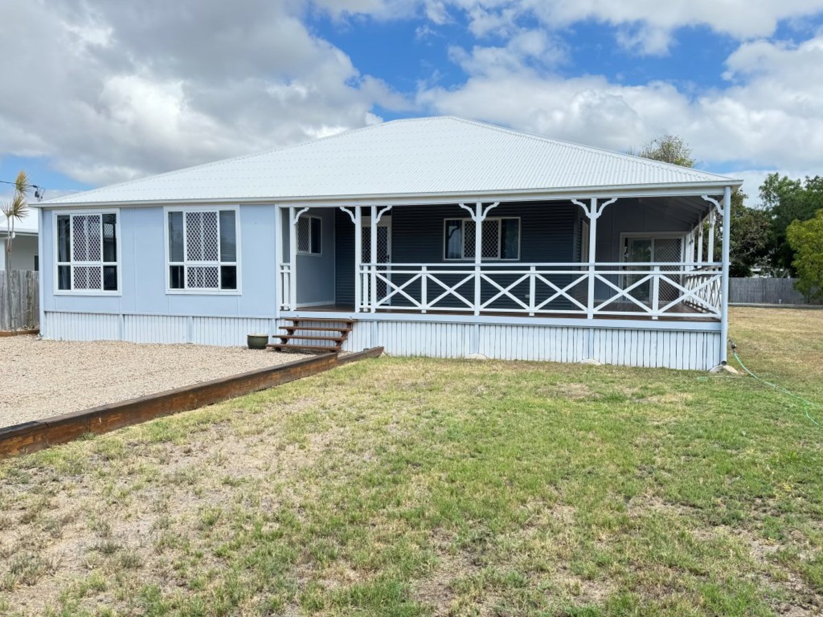 12 DALRYMPLE ST, BOWEN QLD 4805, 0 ห้องนอน, 0 ห้องน้ำ, House