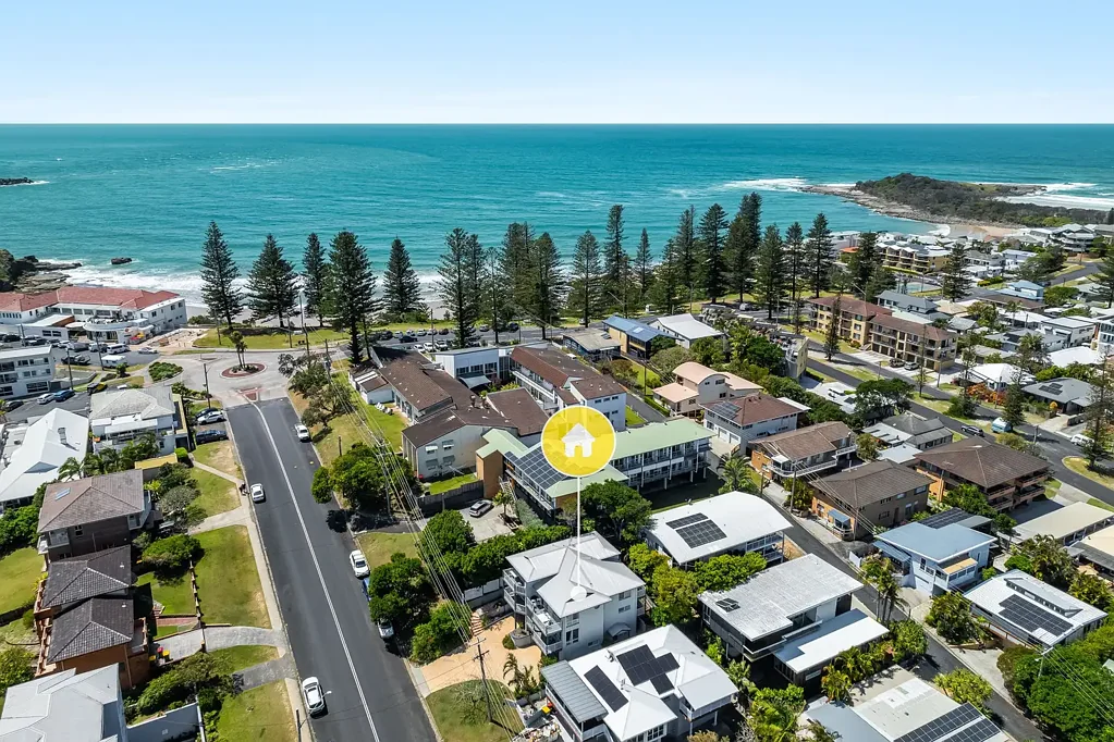 Yamba 3Kwarto Elevated Coastal Living in the Heart of Yamba - TO BE SOLD NOW!
