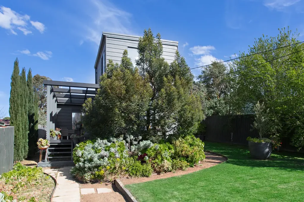 BEAUTIFUL HOME IN GREAT LOCATION