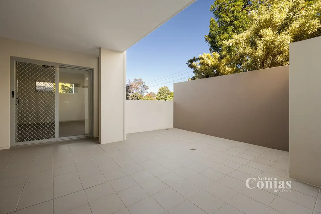 Ashgrove 2બેડરૂમ PRIVATE GROUND FLOOR LIVING WITH SPACIOUS COURTYARD