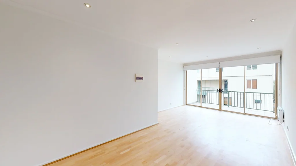 Spacious two level apartment