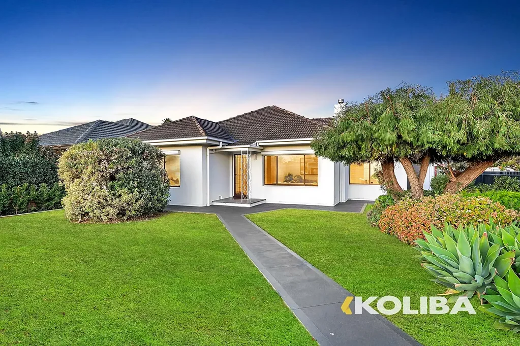 18 David Avenue, Findon, SA 5023