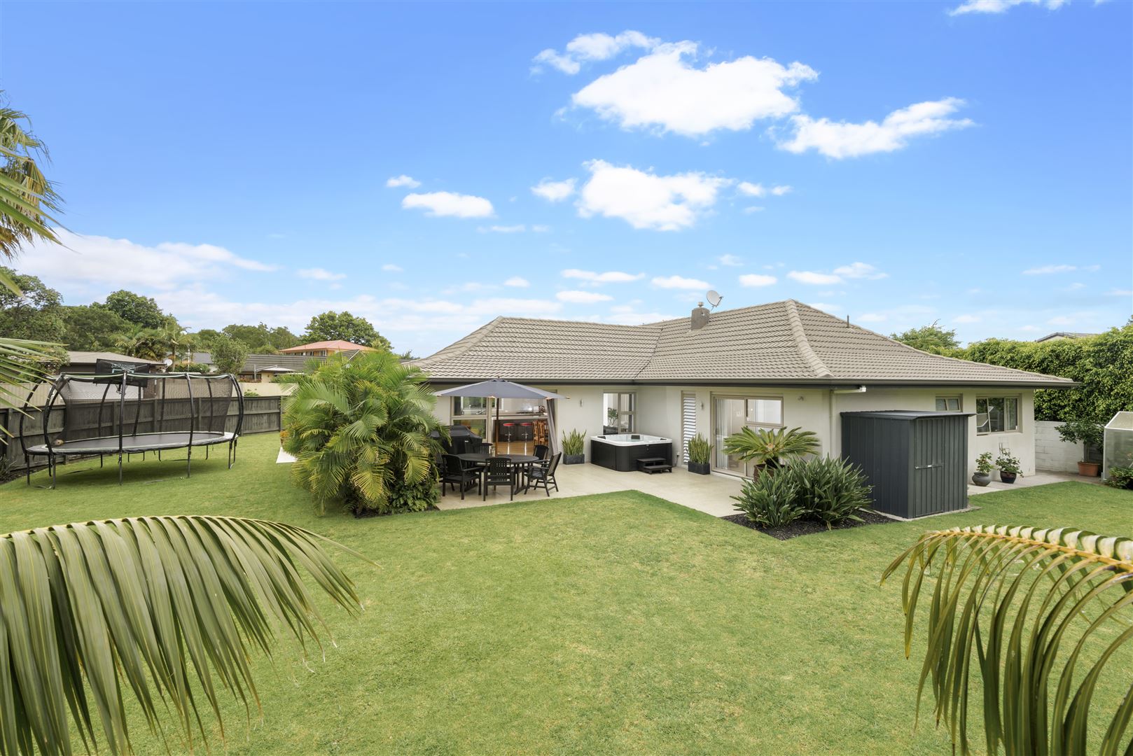 25 Sanctuary Point, Sunnyhills, Auckland - Manukau, 4 Bedrooms, 2 Bathrooms