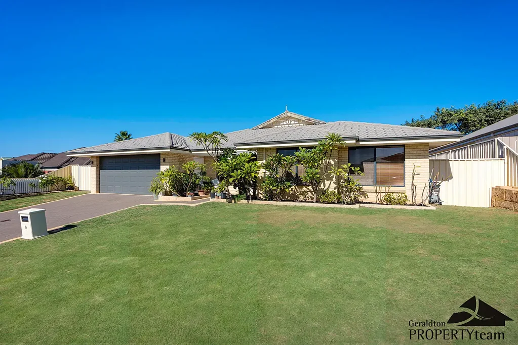 9 Clara Court, Wandina, WA 6530