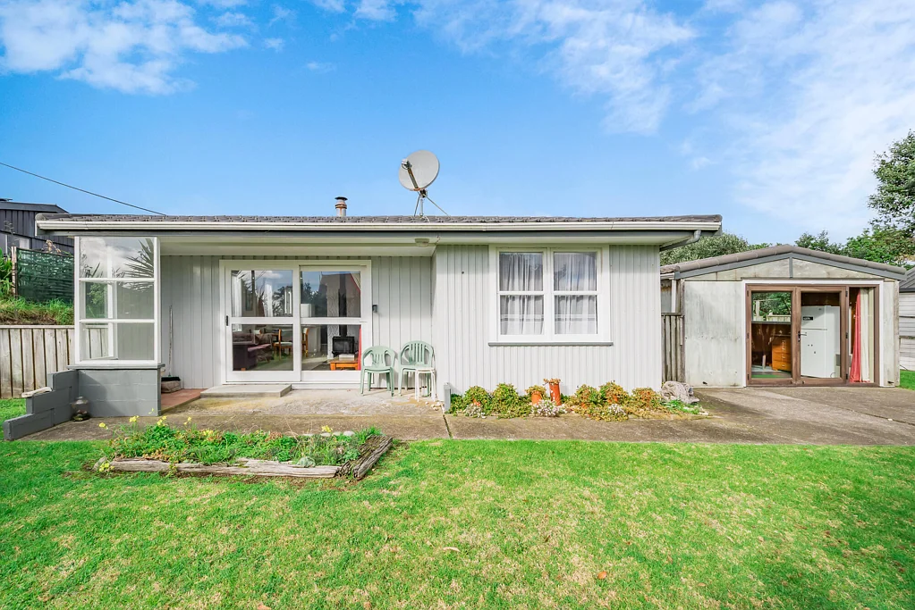 46 Dixie Street, Te Horo, Kapiti Coast, 2 Bedrooms, 1 Bathrooms, House