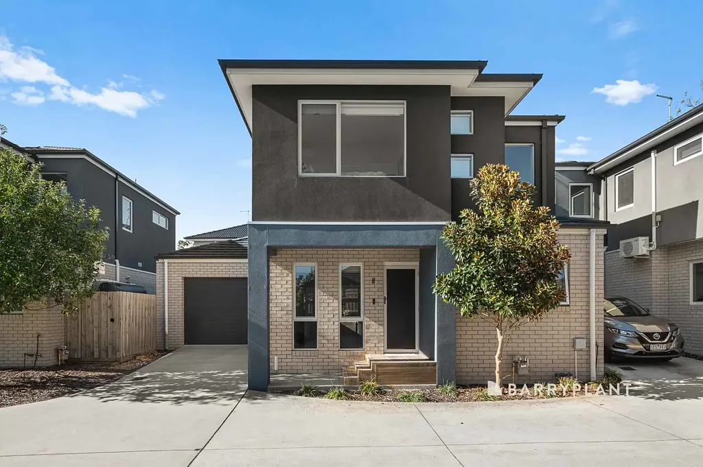Narre Warren 3Phòng ngủ Stylish Family Living with Modern Comforts in Prime Narre Warren Location