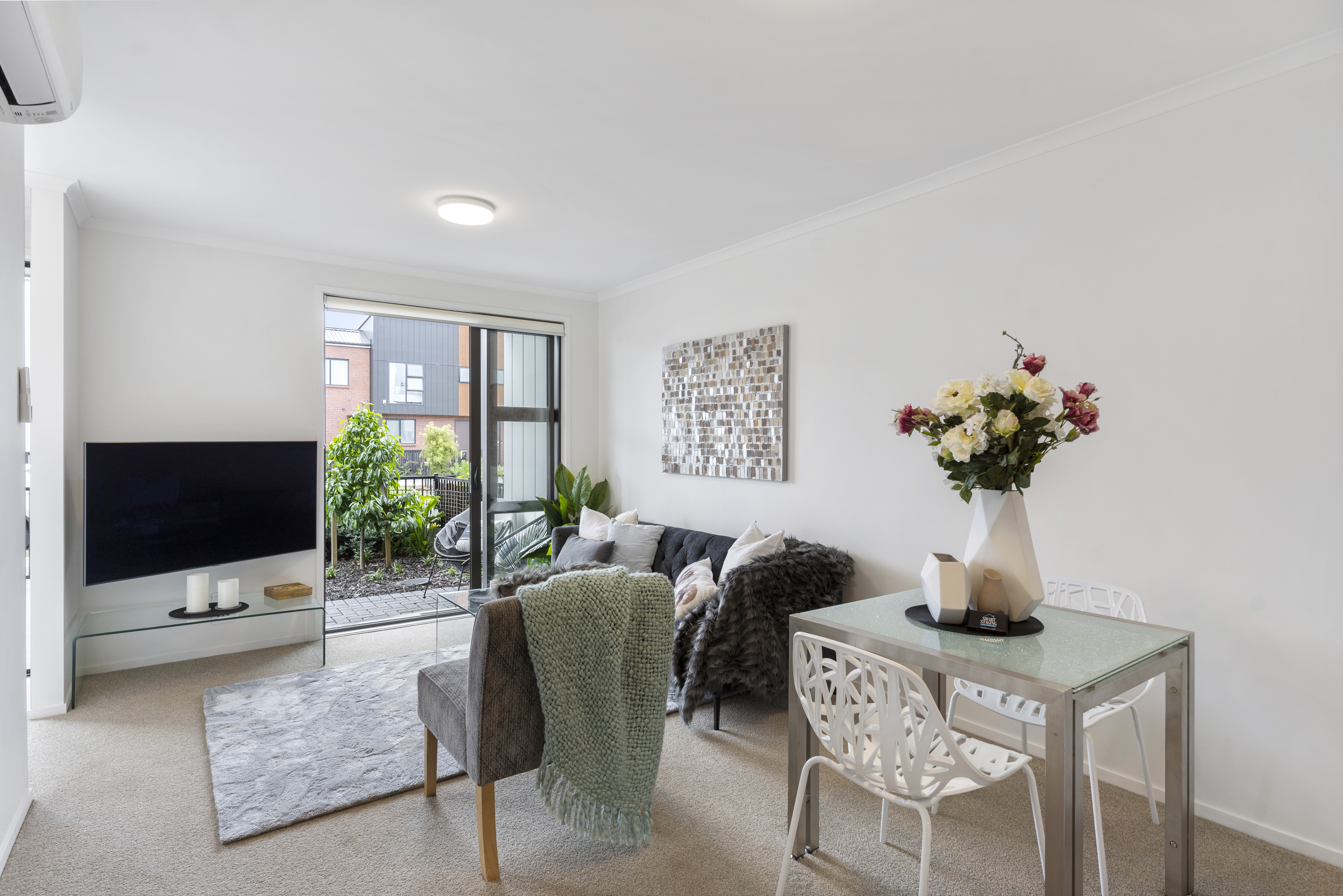 23 Manarini Road, Westgate, Auckland - Waitakere, 2房, 1浴