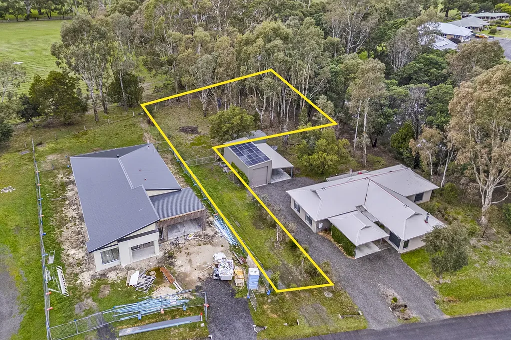 Halls Gap Building Block in private peaceful setting