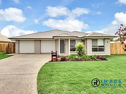 1 & 2/28 Cronin Street, Morayfield