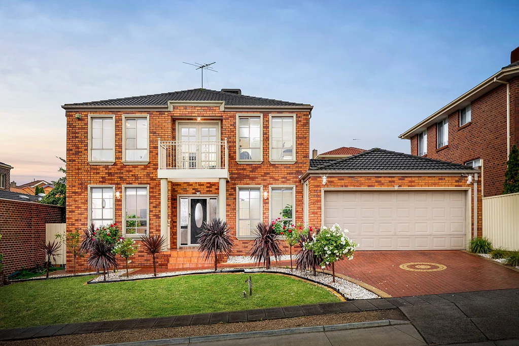 8 Hunter Avenue, Roxburgh Park, VIC 3064