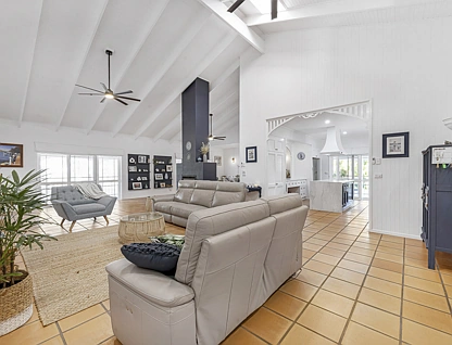 226 Sylvan Drive, Moore Park Beach, QLD 4670, 5 ਕਮਰੇ, 4 ਬਾਥਰੂਮ, House