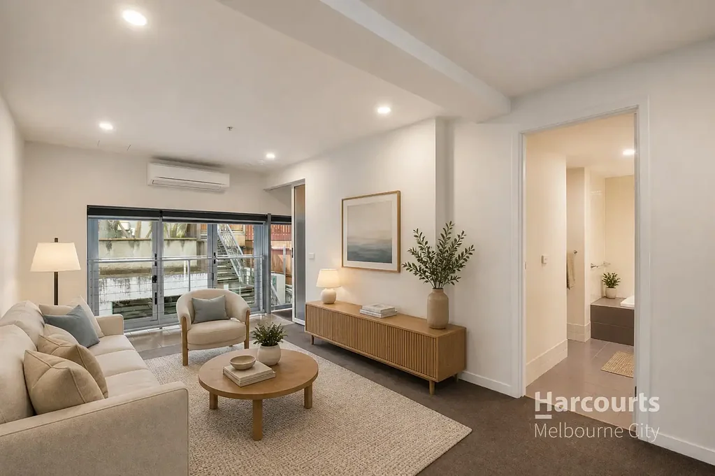 East Melbourne Chic - Versatile One Bed + Study!