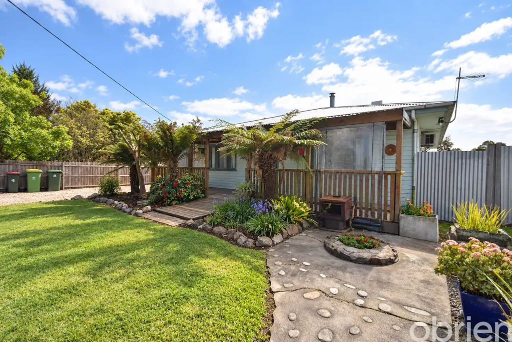 Orbost 3Moenga Character, Space and a Shed to Match. Can you Picture it?