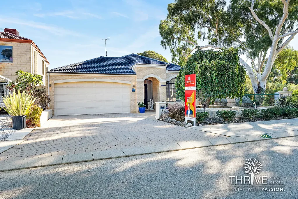 12 Kooralbyn Valley Crescent, Jandakot, WA 6164