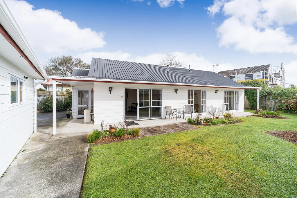 Roslyn 3 Bedroom This one ticks boxes
