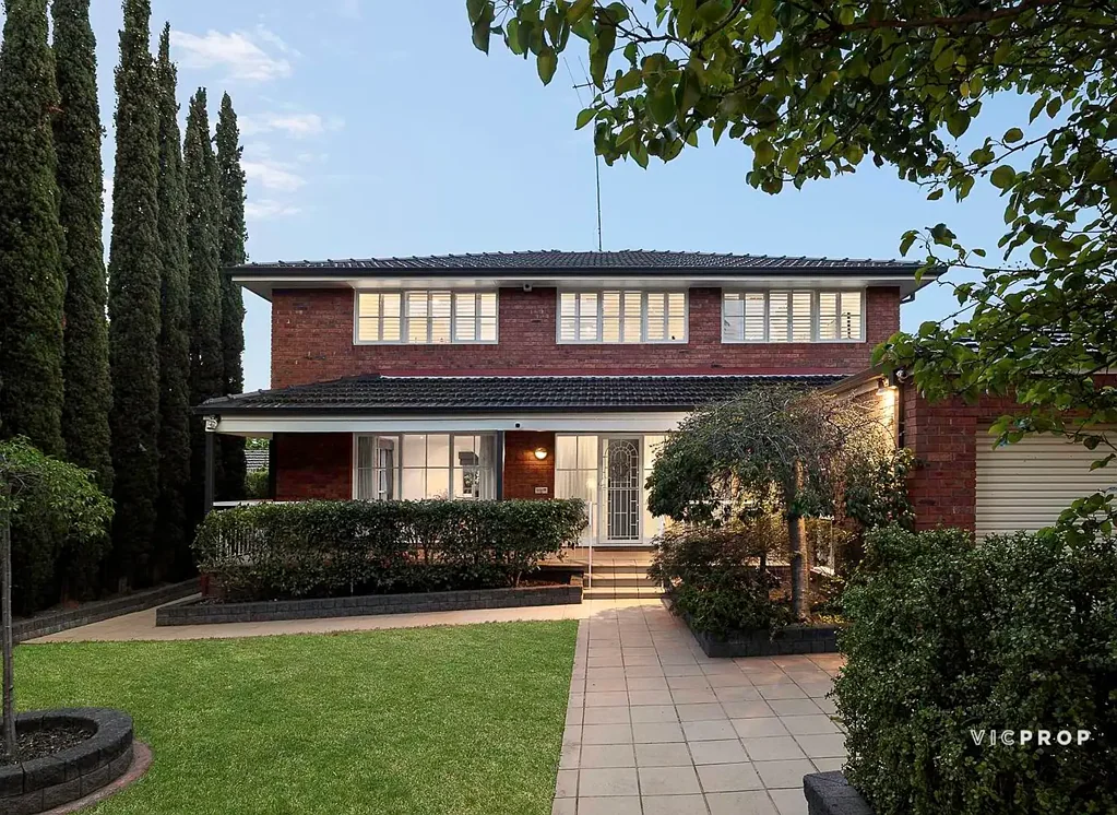 2 Reddan Court, Doncaster, VIC 3108
